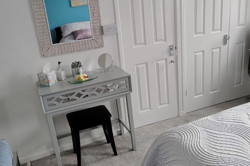 Ludlow Mews Town House With Free Parking Luaran gambar